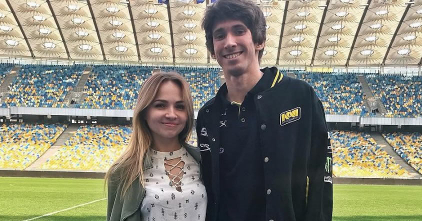 “Dendi” planea armar equipo con V-Tune y LeBron